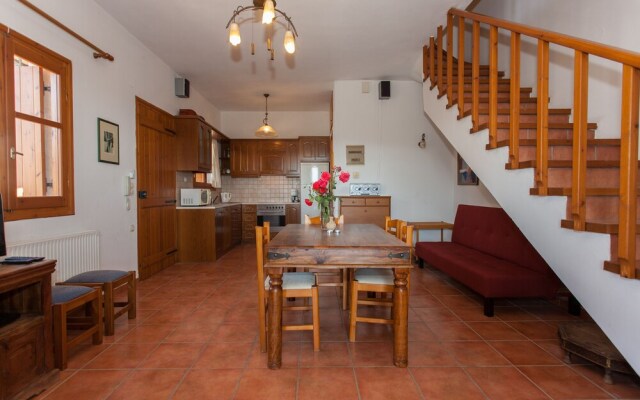 Group Accomodation in Crete