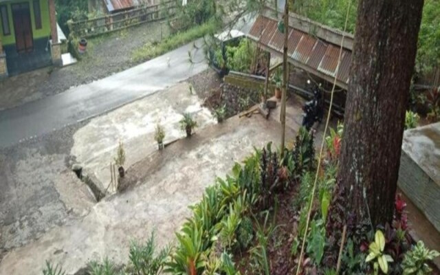 Pondok Ningsih 2 Malino