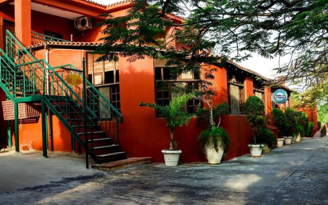 Adham Compound Hotel