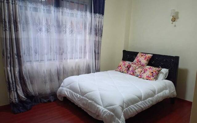 Lux Suites Mango Court Apartments