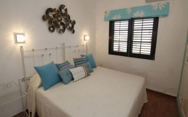 Apartment in Puerto del Carmen - 104394 by MO Rentals