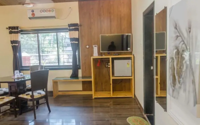 Malhar Villa