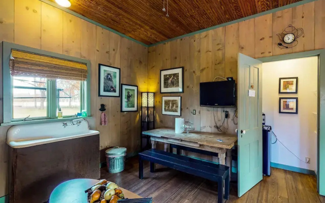 Katrina's Cabin