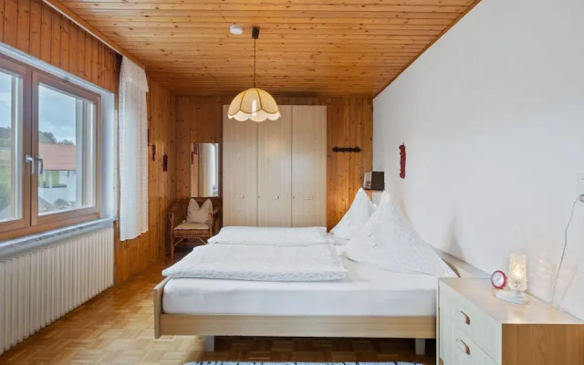 Cozy Apartment in Sonnen Bavaria near Forest