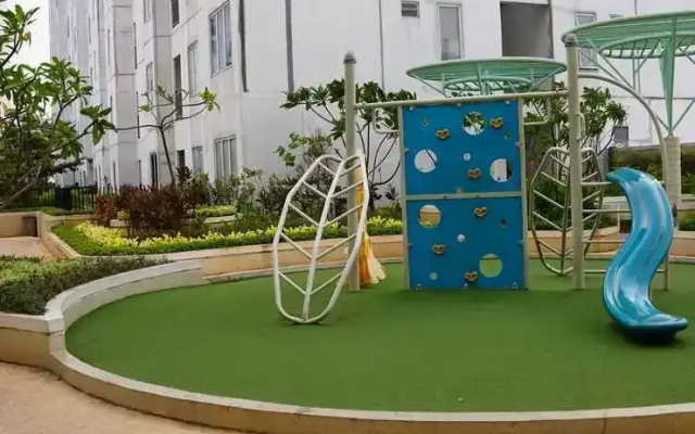 U Stay Living Bassura City Apartment