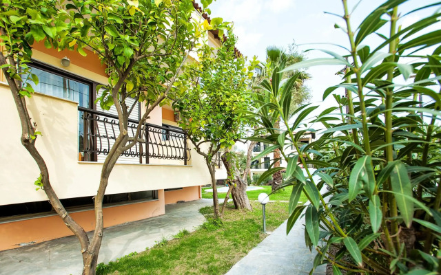 Lemon Garden Villa