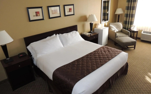 Holiday Inn Express Fallon by IHG