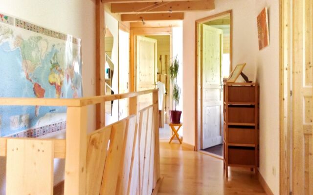 House With 4 Bedrooms in Gap, With Wonderful Mountain View, Furnished