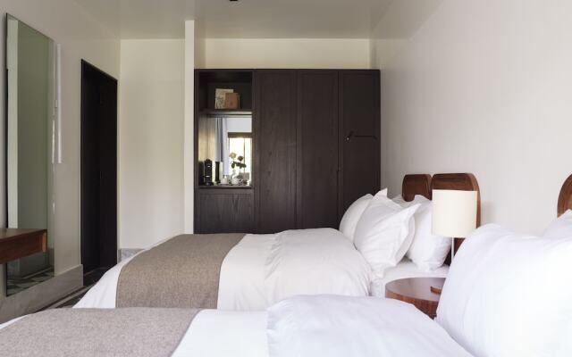 Hotel Dama