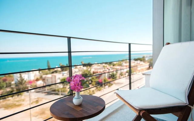 Port Marina Hotel