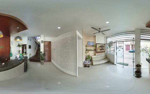 Hotel Plaza 24