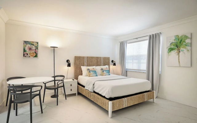 La Mer Suites