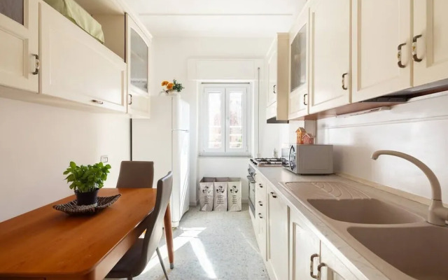 Luminous Family Apt With Balcony By St Peter'S