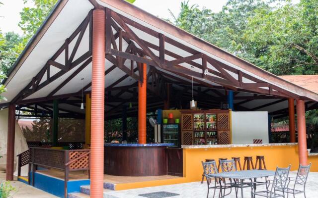 Aninga Lodge