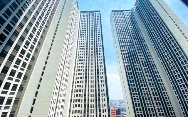 Homey And Cozy Stay Studio Room Pollux Chadstone Apartment