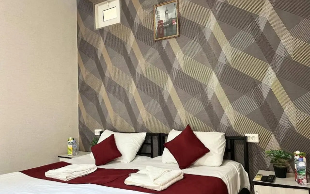 The Palms Hostel