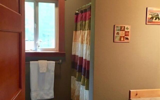 River Rock Mountain Cabin