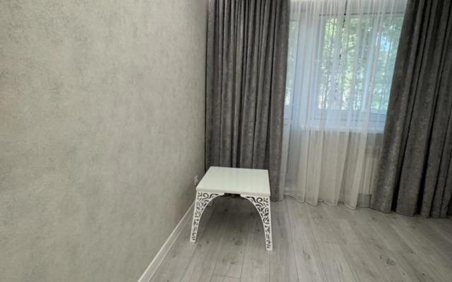 Апартаменты на улице Тихоокеанская 26