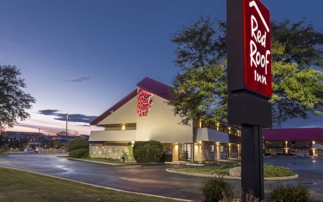 Red Roof Inn Chicago-O'Hare Airport/ Arlington Hts