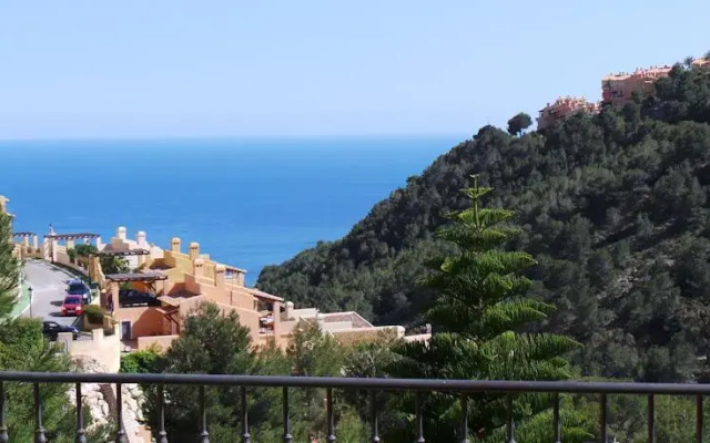 Altea: Mar y Montaña