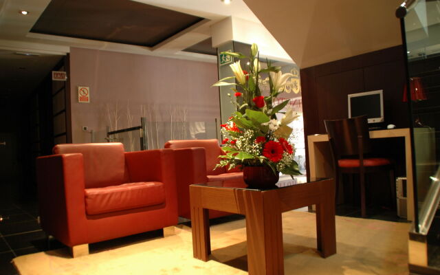 Washington Parquesol Suites & Hotel