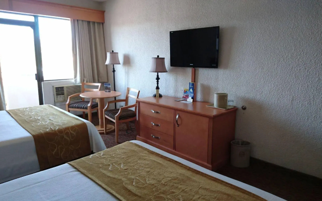Corona Hotel & Spa