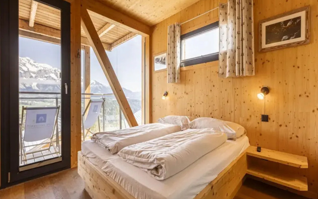 Chalet With Panoramic Sauna