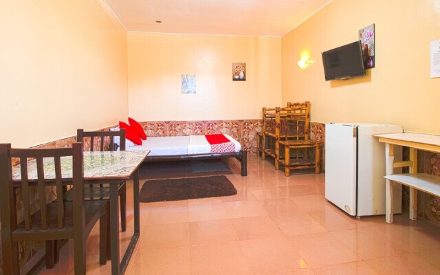 OYO 761 Caza Southville Apartelle