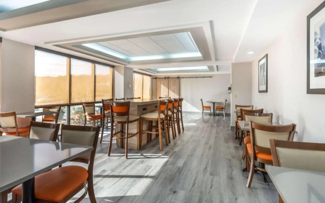 Hampton Inn Chattanoogai24 Wlo