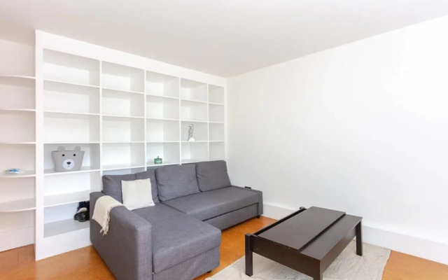 Peaceful 2 Bedroom Apartment in Central London