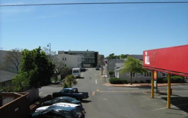 Downtown Backpackers