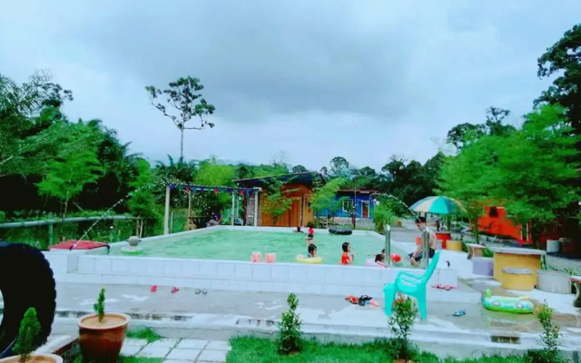 5 Stone Cabin Chalet