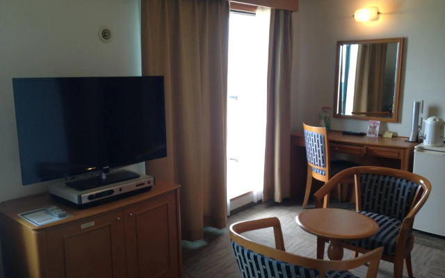Naha Beach Side Hotel