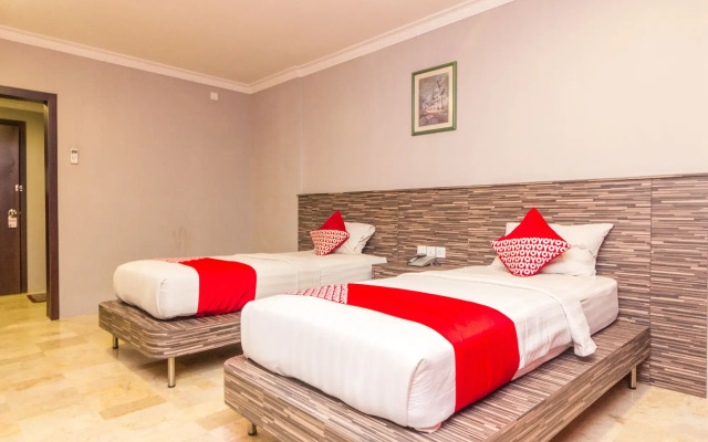 OYO 1896 Kita Hotel