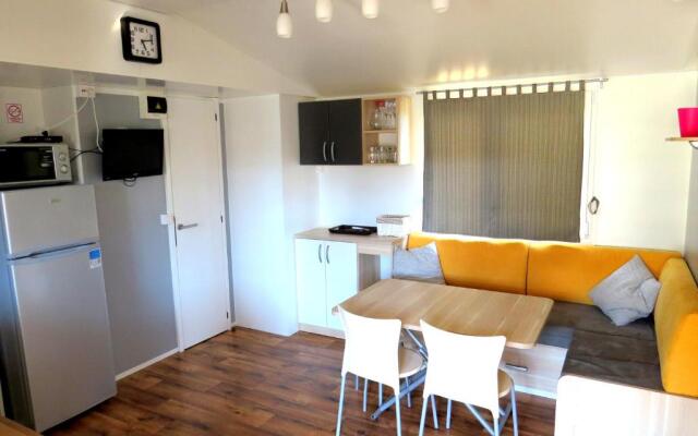 Camping Media Mobile Homes in Brioni Sunny Camping
