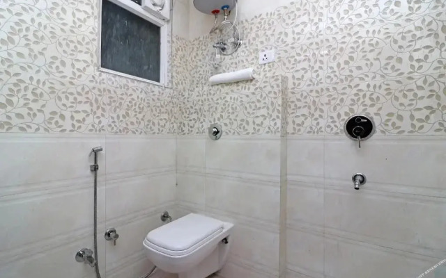 Grand Inn By OYO Rooms