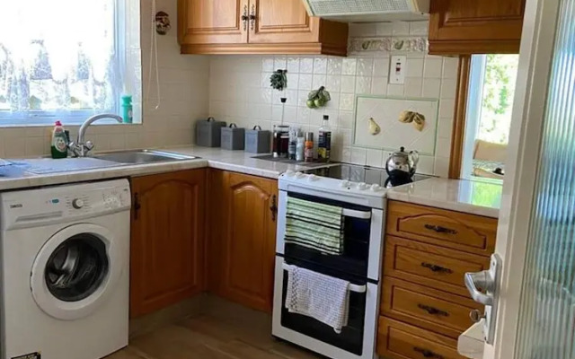 2 Bed Retreat With Amazing Sea Views in Brighton