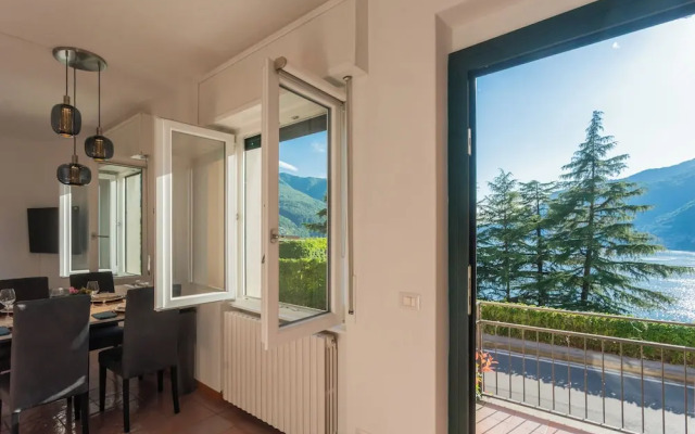 The Secret Lake View by Rent all Como