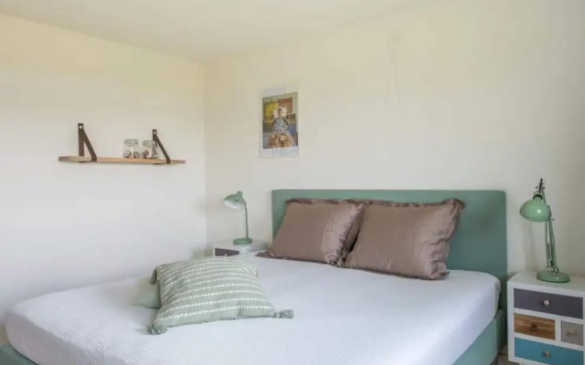 Detached Villa With Views Over Lake Veere