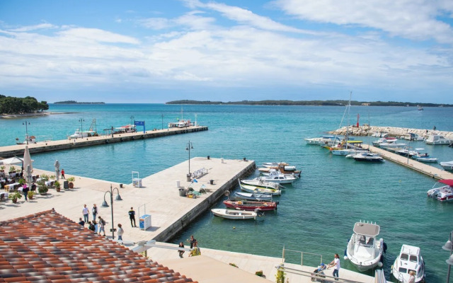 Hotel Marina