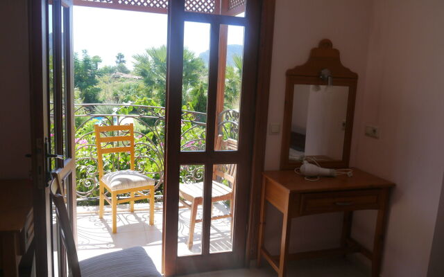 Asur Hotel & Aparts & Villas