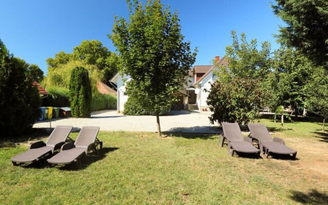 Apartment Moni Balatonboglar/Szemes
