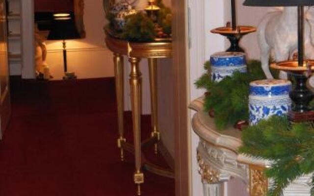 Dirazi Guesthouse