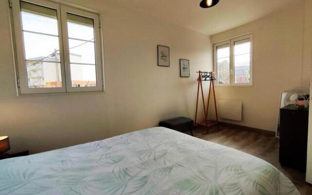 Agréable maison de ville avec parking gratuit