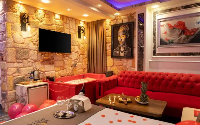 Ren Plus Suit Bakirköy