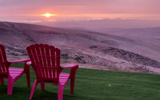 Sun, Mountain & Adventure - Boutique