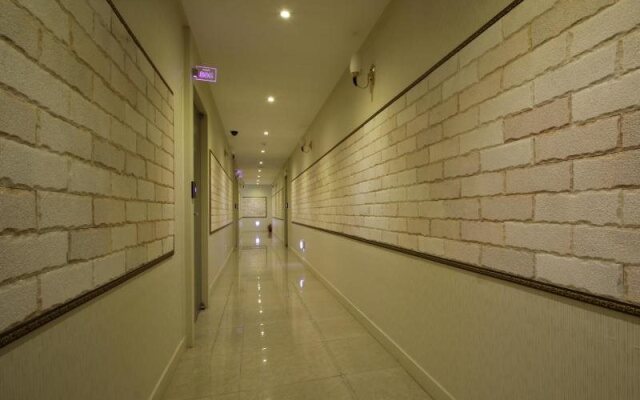 U & Songdo Hotel