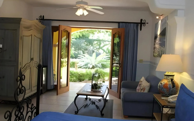 El Encanto Inn