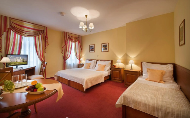 Hotel Podhrad