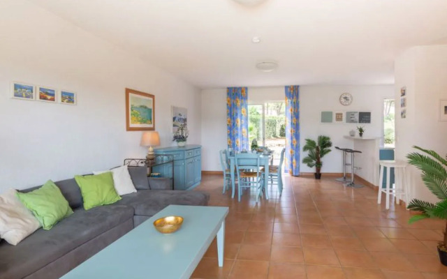 Le Mas dEsquières 36019